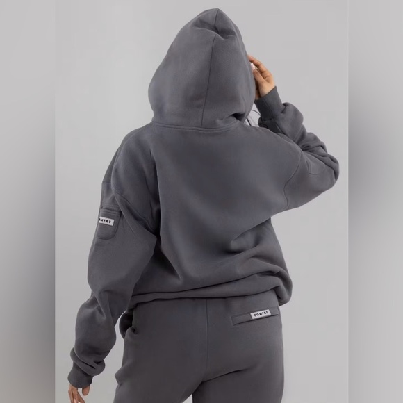 Comfrt Travel Essentials Steel Gray Hoodie - Picture 5 of 14